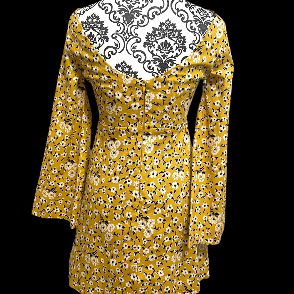 Zara Trafaluc Yellow Floral Bell Sleeve Mini Dress Size M - Picture 4 of 13